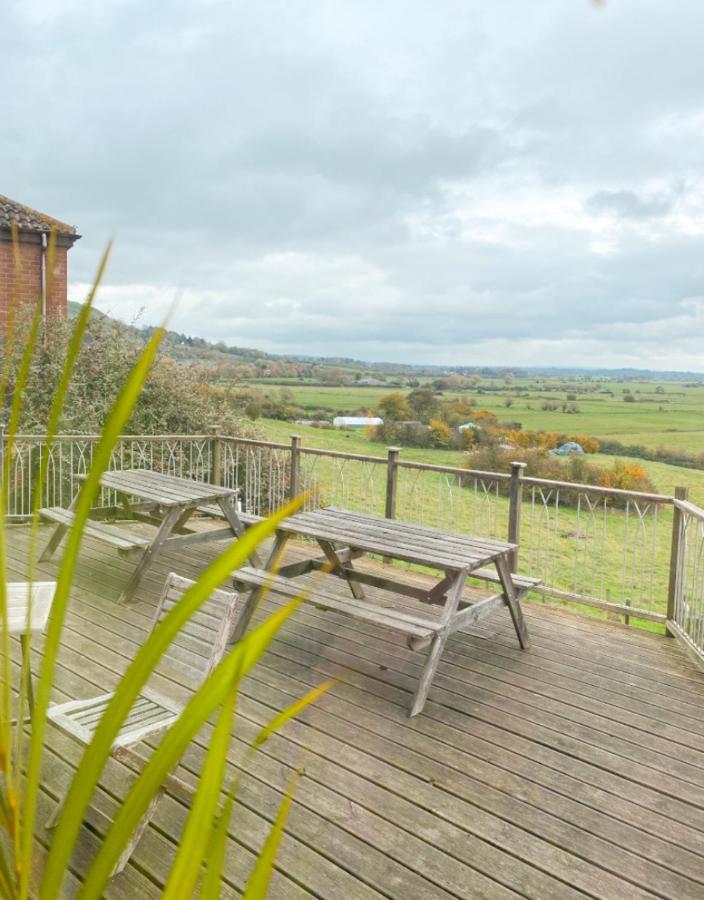 Healing Waters Sanctuary For Exclusive Private Hire And Self Catering Board, Vegetarian, Alcohol & Wifi Free Retreat In Glastonbury Exterior foto